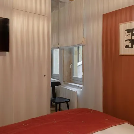 Mihotel Saint Jean מלון *