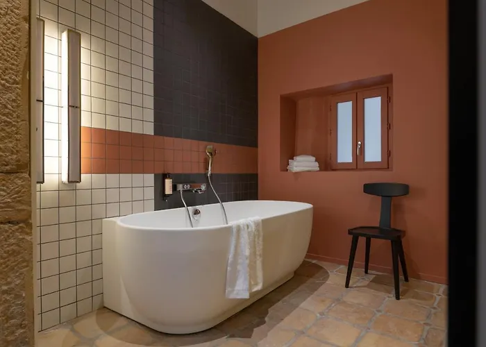 Mihotel Saint Jean *